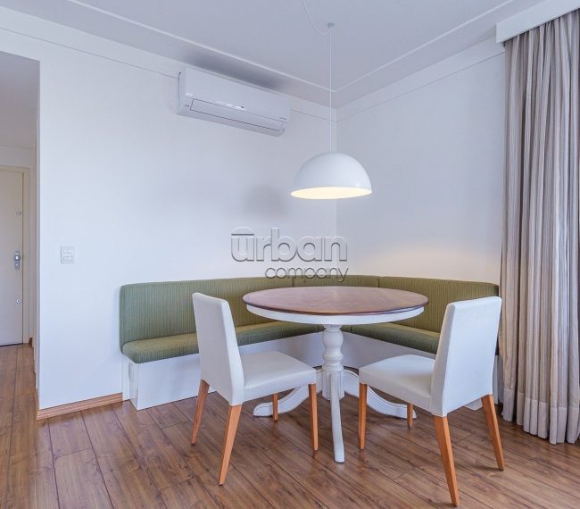 Apartamento com 104m², 3 quartos, 2 vagas, no bairro Petrópolis em Porto Alegre