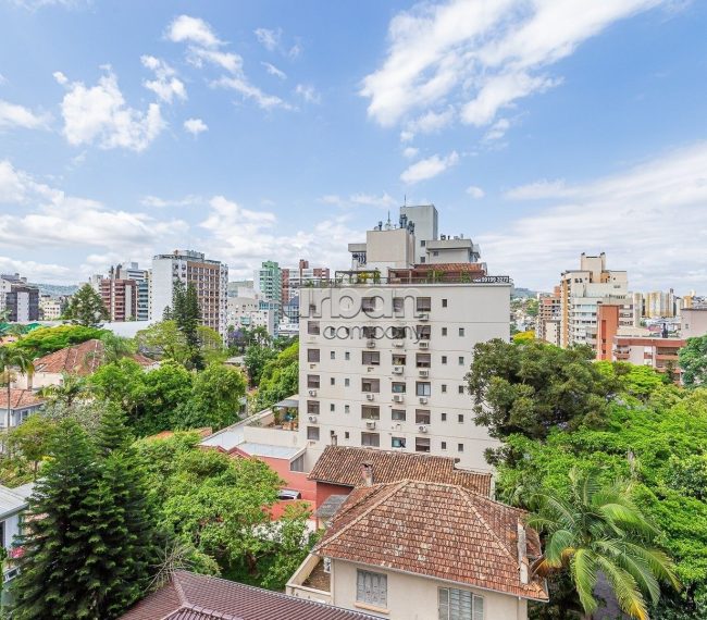 Apartamento com 104m², 3 quartos, 2 vagas, no bairro Petrópolis em Porto Alegre