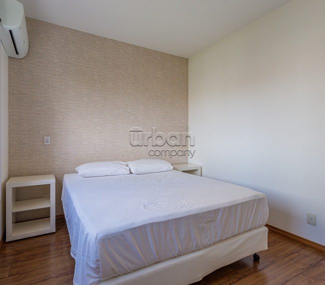 Apartamento com 104m², 3 quartos, 2 vagas, no bairro Petrópolis em Porto Alegre