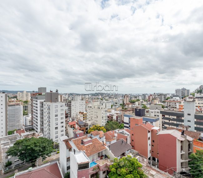 Cobertura com 207m², 3 quartos, 1 suíte, 2 vagas, no bairro Rio Branco em Porto Alegre