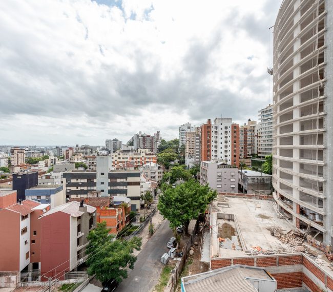 Cobertura com 207m², 3 quartos, 1 suíte, 2 vagas, no bairro Rio Branco em Porto Alegre