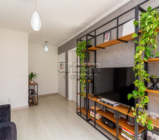 Apartamento com 70m², 2 quartos, 1 vaga, no bairro Jardim Planalto em Porto Alegre