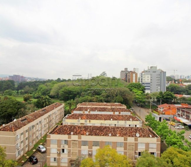 Apartamento com 104m², 2 quartos, 1 suíte, 2 vagas, no bairro Mont Serrat em Porto Alegre