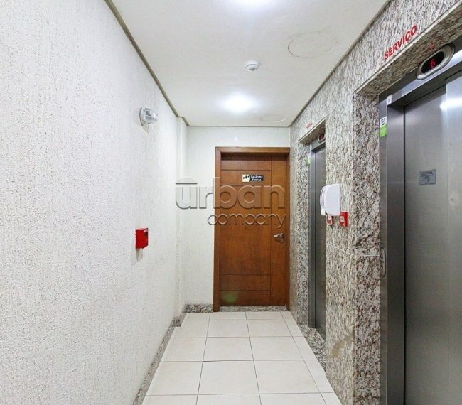 Apartamento com 104m², 2 quartos, 1 suíte, 2 vagas, no bairro Mont Serrat em Porto Alegre