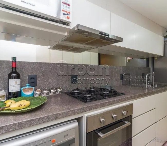 Apartamento com 76m², 2 quartos, 2 suítes, 2 vagas, no bairro Rio Branco em Porto Alegre