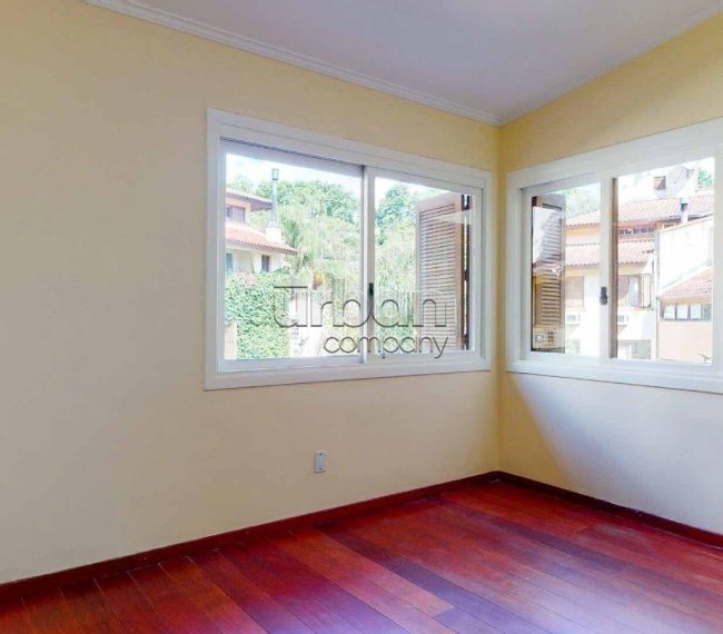 Casa em Condomínio com 222m², 4 quartos, 2 suítes, 2 vagas, no bairro Boa Vista em Porto Alegre