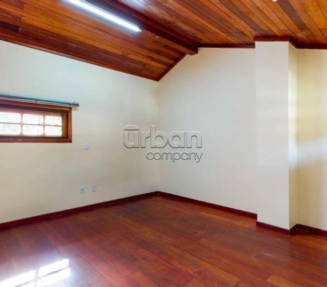 Casa em Condomínio com 222m², 4 quartos, 2 suítes, 2 vagas, no bairro Boa Vista em Porto Alegre