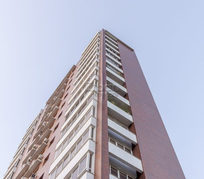 Apartamento com 105m², 3 quartos, 1 suíte, 2 vagas, no bairro Boa Vista em Porto Alegre