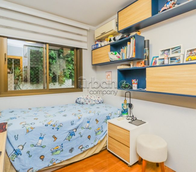 Apartamento com 94m², 3 quartos, 1 suíte, 3 vagas, no bairro Cristo Redentor em Porto Alegre