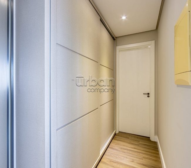 Apartamento com 82m², 2 quartos, 1 suíte, 2 vagas, no bairro Jardim Botânico em Porto Alegre