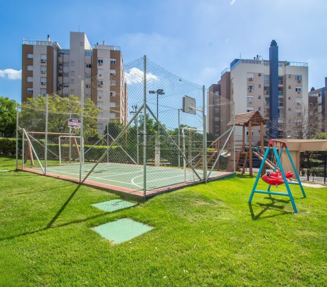 Apartamento com 112m², 3 quartos, 1 suíte, 2 vagas, no bairro Chácara da Pedras em Porto Alegre