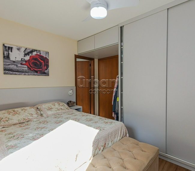 Apartamento com 98m², 3 quartos, 1 suíte, 2 vagas, no bairro Petrópolis em Porto Alegre