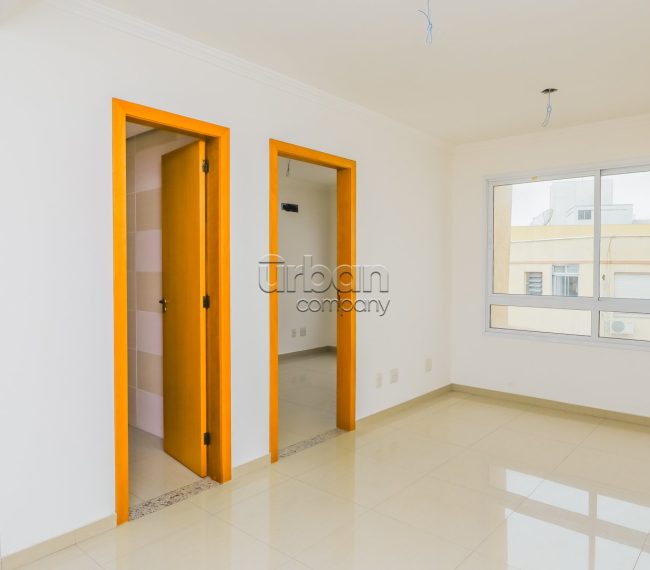 Apartamento com 40m², 1 quarto, no bairro Passo da Areia em Porto Alegre