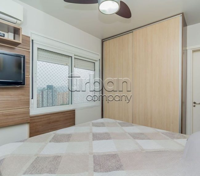 Apartamento com 75m², 3 quartos, 1 suíte, 2 vagas, no bairro Partenon em Porto Alegre