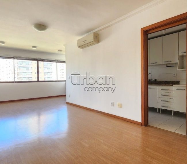 Apartamento com 72m², 2 quartos, 1 suíte, 2 vagas, no bairro Passo da Areia em Porto Alegre