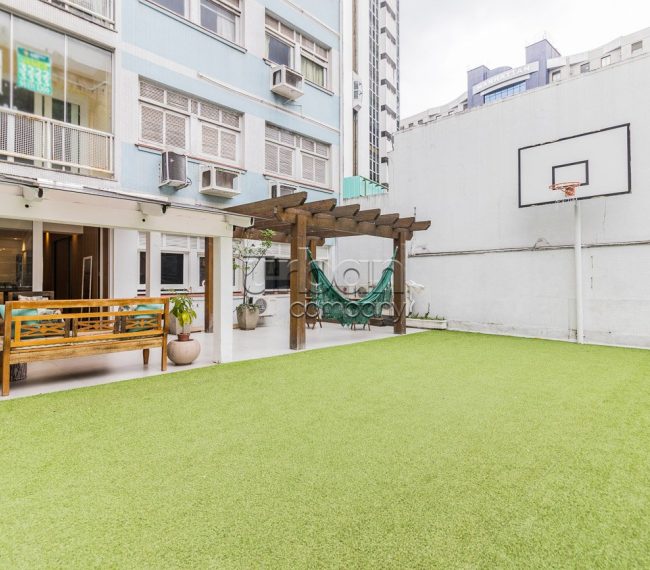 Apartamento Garden com 257m², 3 quartos, 2 suítes, 1 vaga, no bairro Moinhos de Vento em Porto Alegre