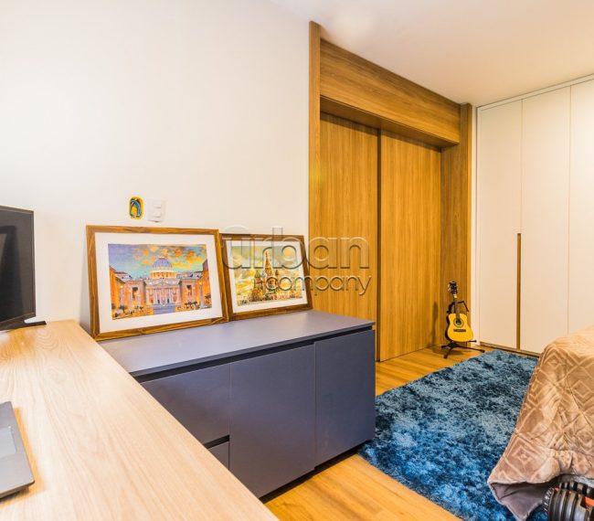 Apartamento Garden com 257m², 3 quartos, 2 suítes, 1 vaga, no bairro Moinhos de Vento em Porto Alegre