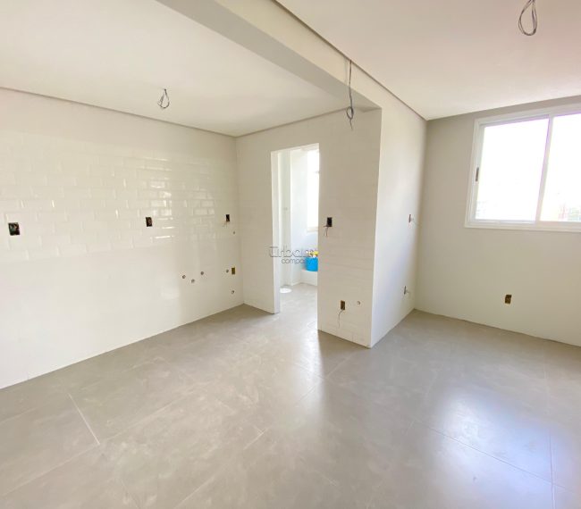 Apartamento com 91m², 3 quartos, 1 vaga, no bairro Floresta em Porto Alegre