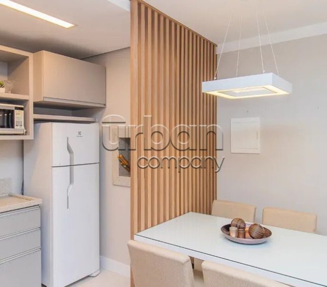 Apartamento com 42m², 1 quarto, 1 suíte, 1 vaga, no bairro Mont Serrat em Porto Alegre