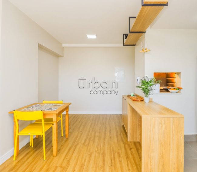 Apartamento com 67m², 3 quartos, 1 suíte, 2 vagas, no bairro Jardim Lindóia em Porto Alegre