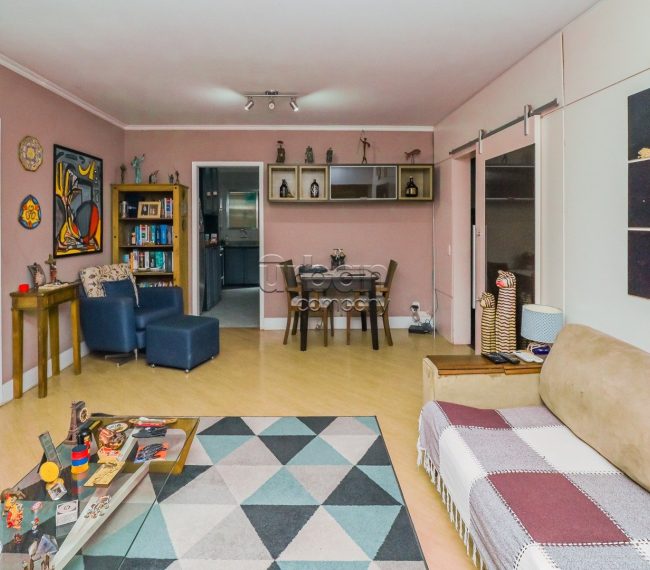 Apartamento Garden com 114m², 3 quartos, 1 suíte, no bairro Rio Branco em Porto Alegre