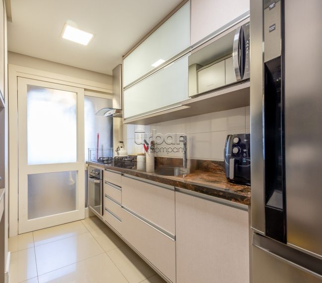 Apartamento com 113m², 3 quartos, 1 suíte, 3 vagas, no bairro Bela Vista em Porto Alegre