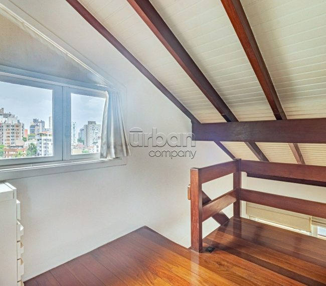 Apartamento Duplex com 108m², 3 quartos, 1 suíte, 2 vagas, no bairro Rio Branco em Porto Alegre