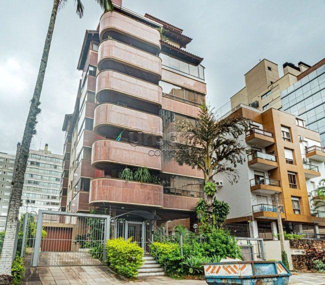 Apartamento Duplex com 108m², 3 quartos, 1 suíte, 2 vagas, no bairro Rio Branco em Porto Alegre