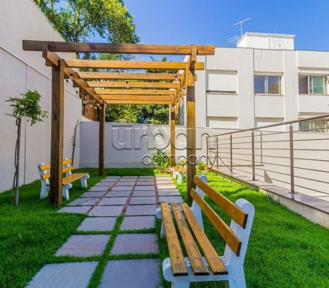 Apartamento com 63m², 2 quartos, 1 suíte, 2 vagas, no bairro Petrópolis em Porto Alegre