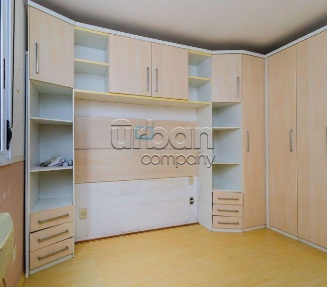 Apartamento com 46m², 1 quarto, 1 vaga, no bairro Menino Deus em Porto Alegre