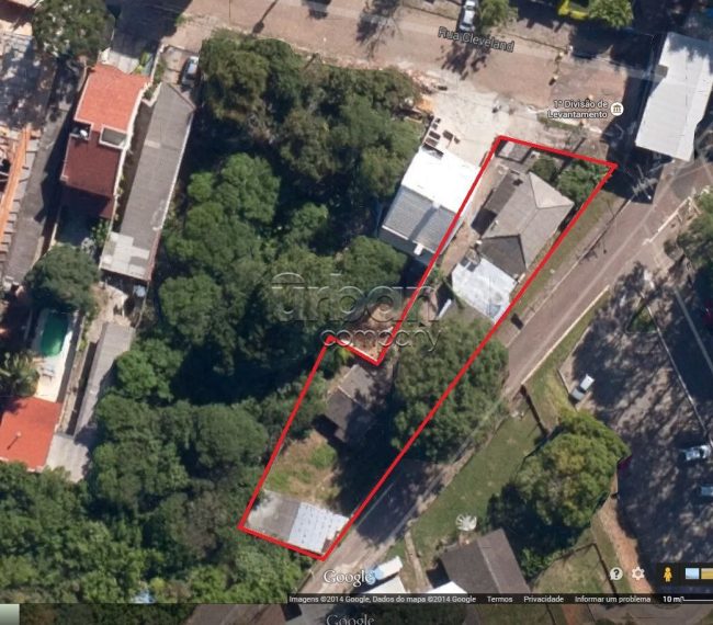 Terreno com 721m², no bairro Santa Tereza em Porto Alegre