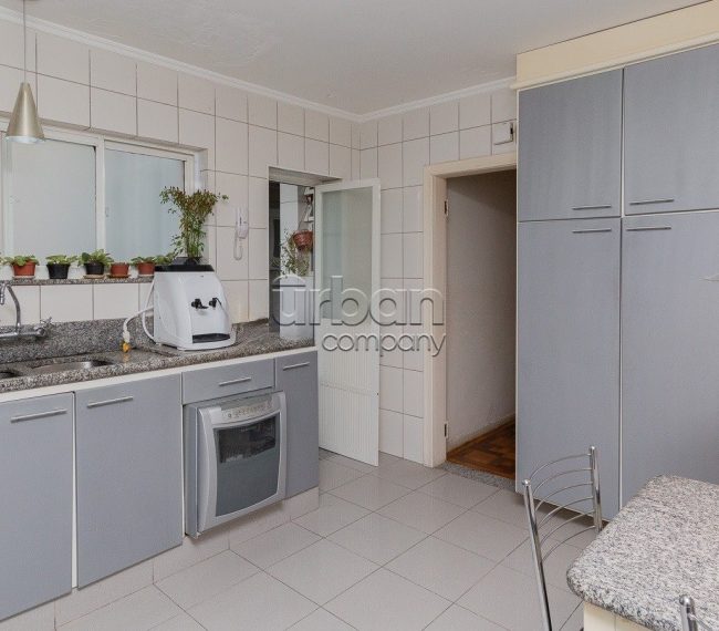 Apartamento com 190m², 3 quartos, 1 vaga, no bairro Rio Branco em Porto Alegre