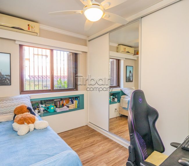 Apartamento Garden com 178m², 3 quartos, 1 suíte, 2 vagas, no bairro Rio Branco em Porto Alegre