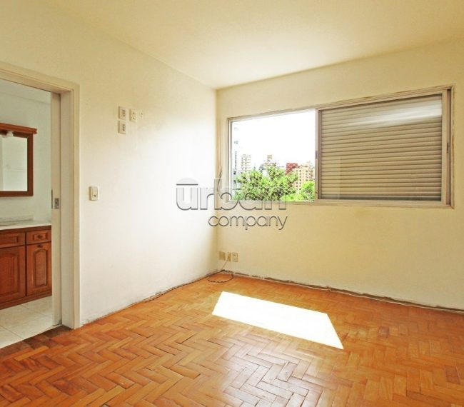 Apartamento com 110m², 3 quartos, 1 suíte, 1 vaga, no bairro Bela Vista em Porto Alegre