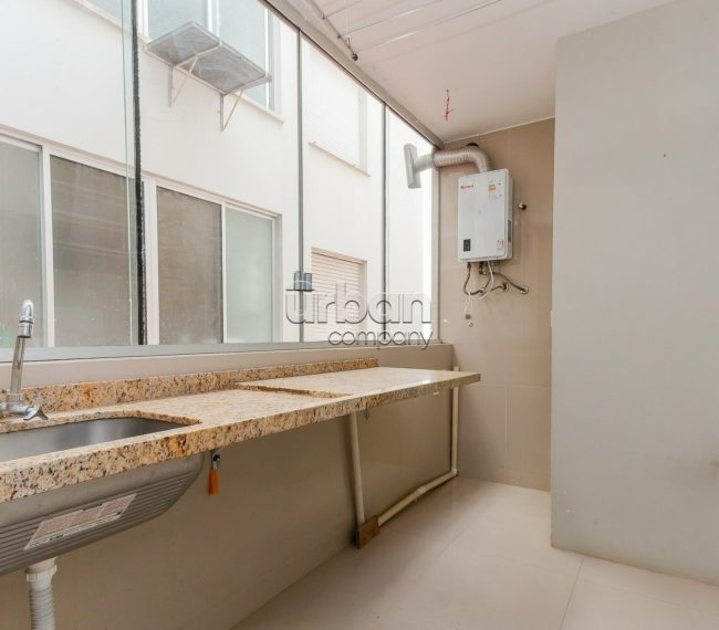 Apartamento com 190m², 3 quartos, 1 suíte, 2 vagas, no bairro Petrópolis em Porto Alegre