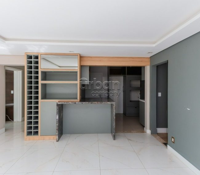 Apartamento com 190m², 3 quartos, 1 suíte, 2 vagas, no bairro Petrópolis em Porto Alegre