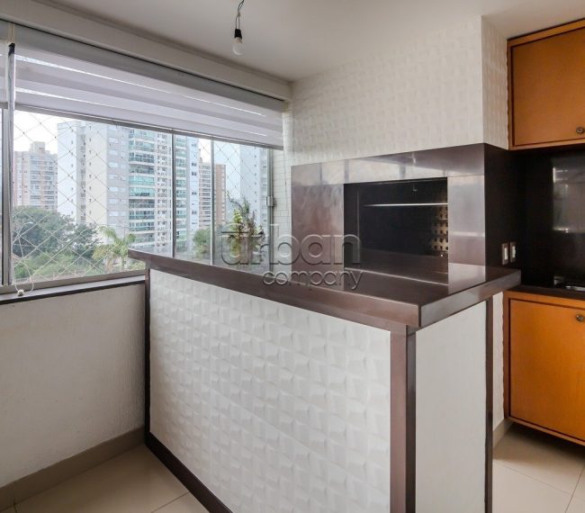 Apartamento com 162m², 3 quartos, 3 suítes, 2 vagas, no bairro Central Parque em Porto Alegre