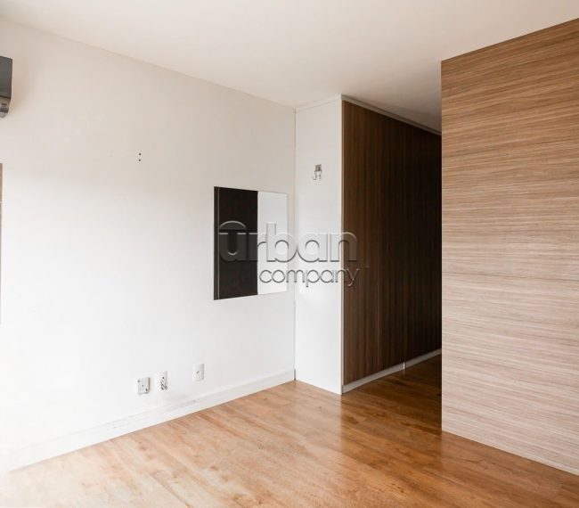 Apartamento com 162m², 3 quartos, 3 suítes, 2 vagas, no bairro Central Parque em Porto Alegre