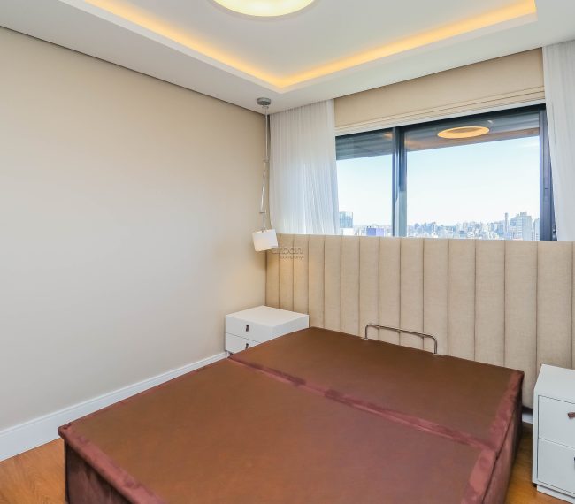 Apartamento com 99m², 3 quartos, 1 suíte, 2 vagas, no bairro Petrópolis em Porto Alegre