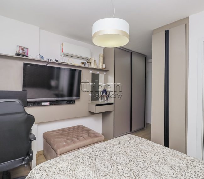 Apartamento com 81m², 3 quartos, 1 suíte, 2 vagas, no bairro Jardim Lindóia em Porto Alegre