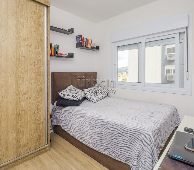 Apartamento com 81m², 3 quartos, 1 suíte, 2 vagas, no bairro Jardim Lindóia em Porto Alegre