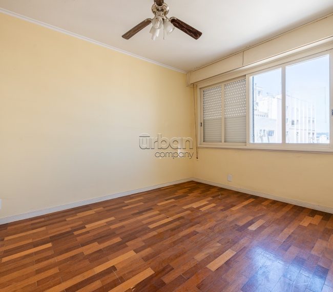 Apartamento com 133m², 3 quartos, 1 suíte, 1 vaga, no bairro Independência em Porto Alegre