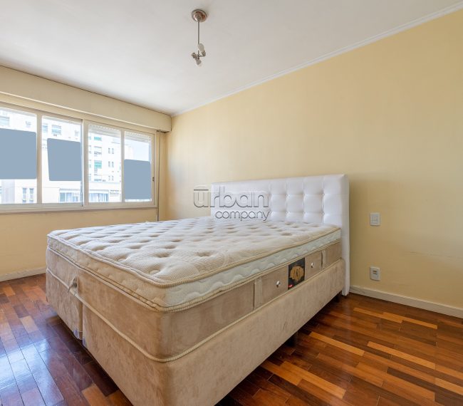 Apartamento com 133m², 3 quartos, 1 suíte, 1 vaga, no bairro Independência em Porto Alegre