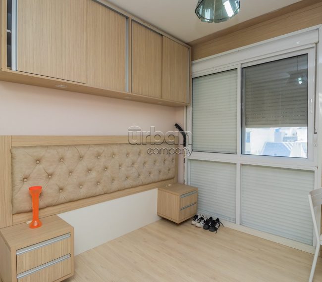 Apartamento com 146m², 3 quartos, 1 suíte, 1 vaga, no bairro Menido Deus em Porto Alegre