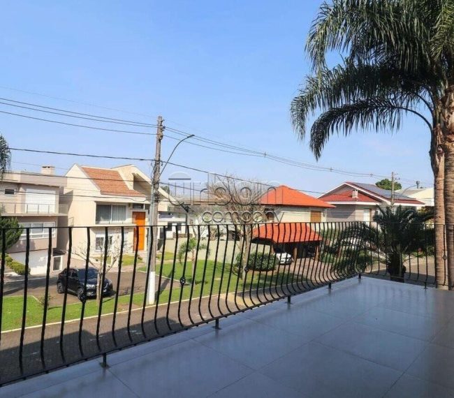 Casa em Condomínio com 188m², 3 quartos, 3 vagas, no bairro Hípica em Porto Alegre