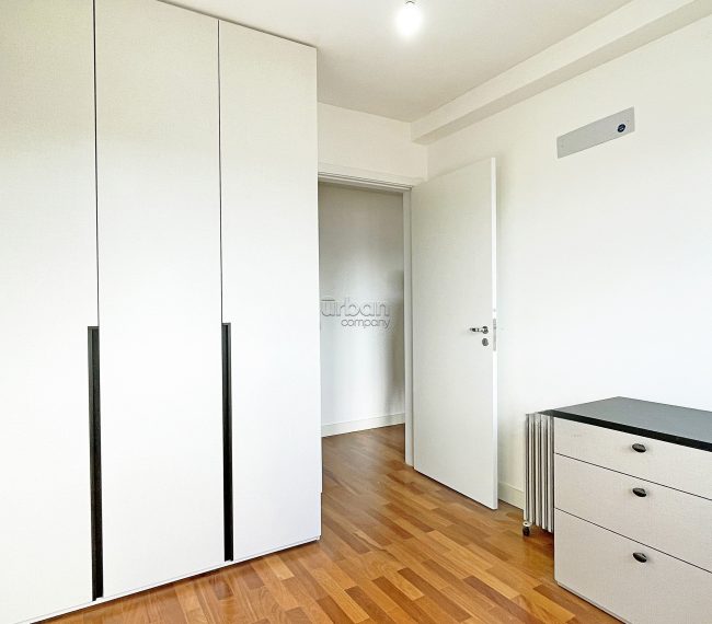 Apartamento com 81m², 3 quartos, 3 vagas, no bairro Santana em Porto Alegre