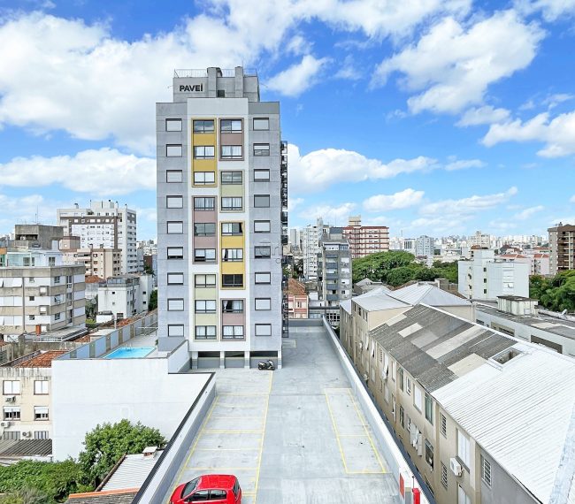 Apartamento com 81m², 3 quartos, 3 vagas, no bairro Santana em Porto Alegre