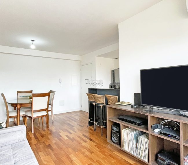 Apartamento com 81m², 3 quartos, 3 vagas, no bairro Santana em Porto Alegre