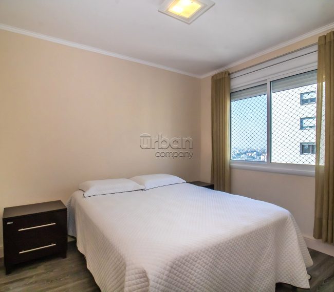 Apartamento com 92m², 3 quartos, 1 suíte, 2 vagas, no bairro Jardim Europa em Porto Alegre