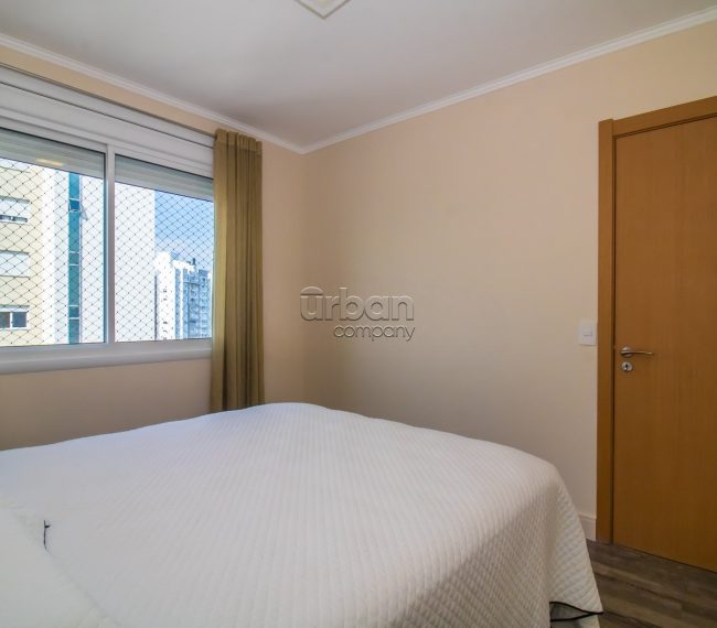 Apartamento com 92m², 3 quartos, 1 suíte, 2 vagas, no bairro Jardim Europa em Porto Alegre